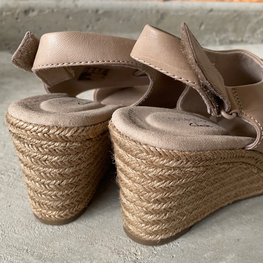 Clarks espadrilles nude 7.5